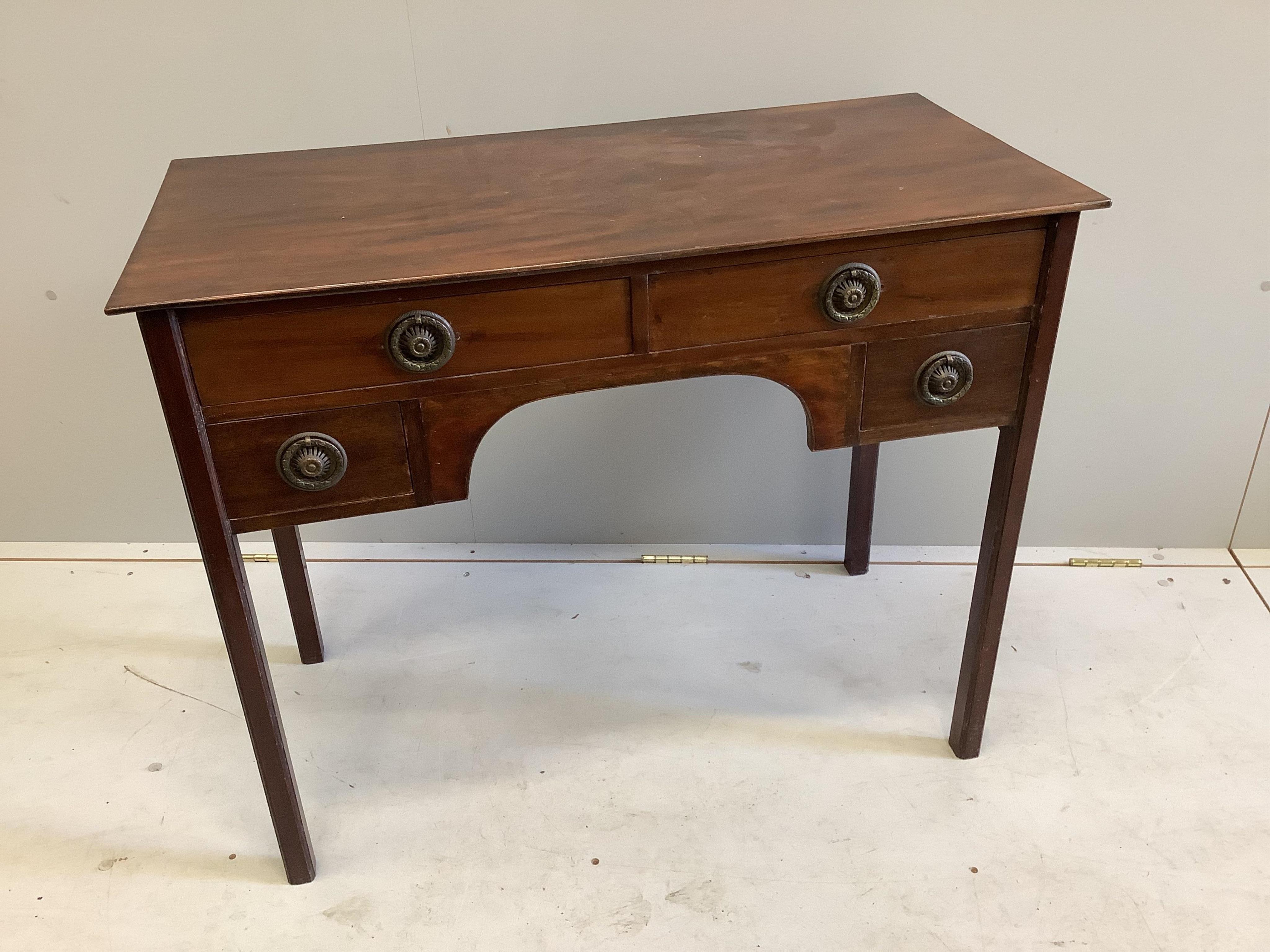 A George III mahogany kneehole dressing table, width 90cm, depth 44cm, height 73cm